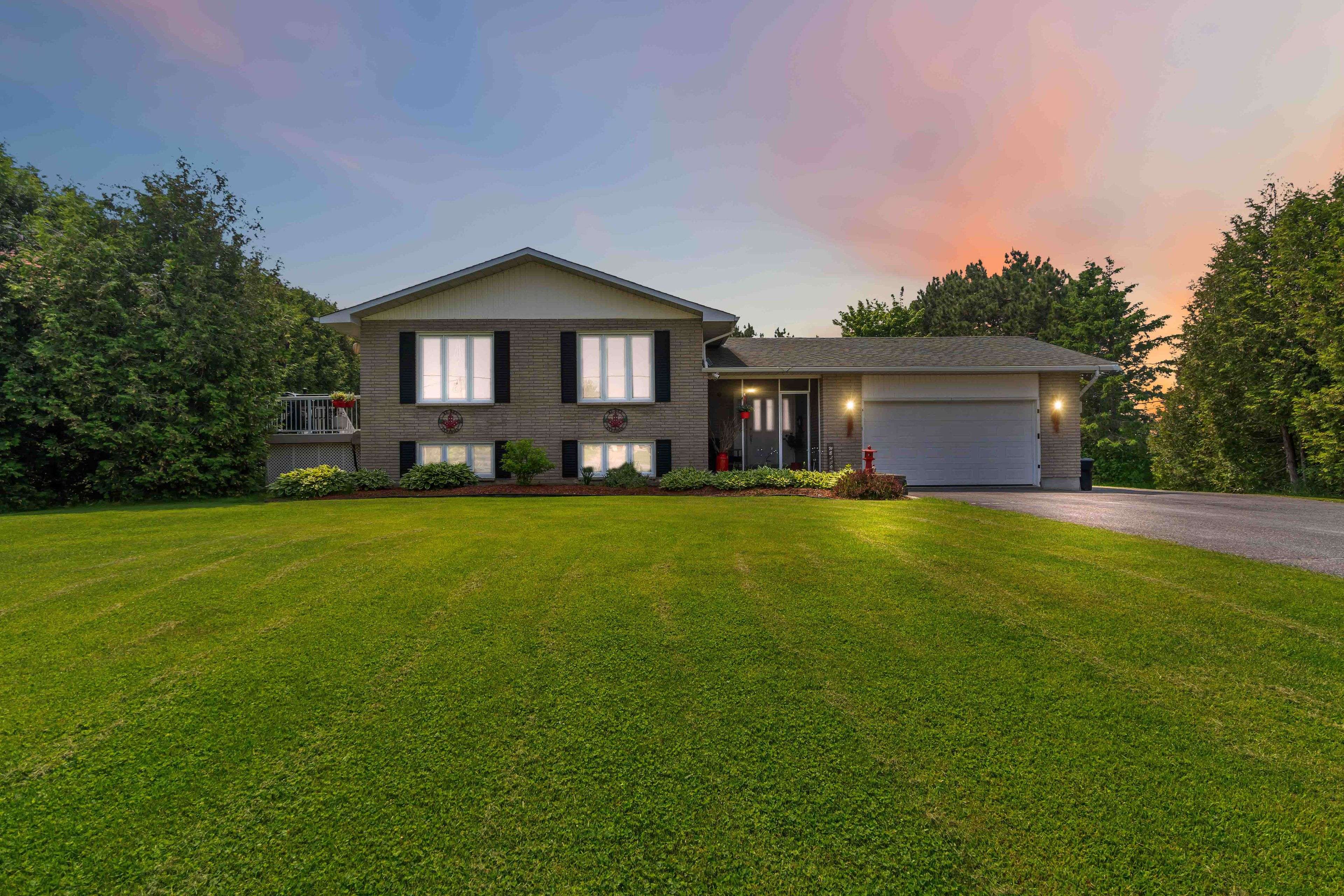 Clarence-rockland, ON K0A 2A0,4022 Indian Creek RD