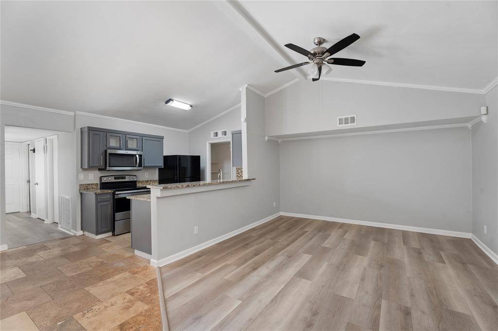 4436 Chapman Street, The Colony, TX 75056