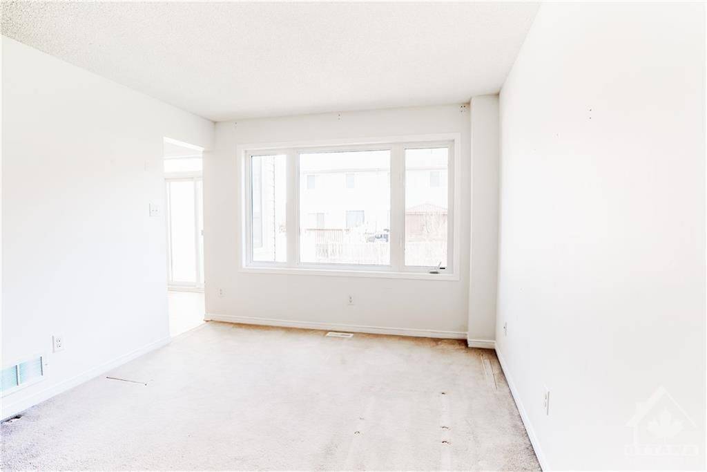 Kanata, ON K2K 0C5,970 Klondike RD S