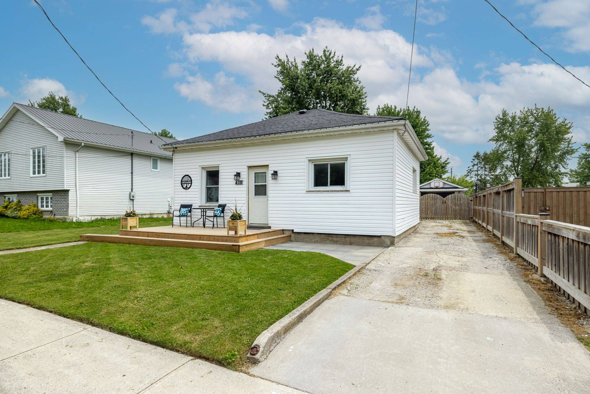 418 Huron ST, Warwick, ON N0M 2S0