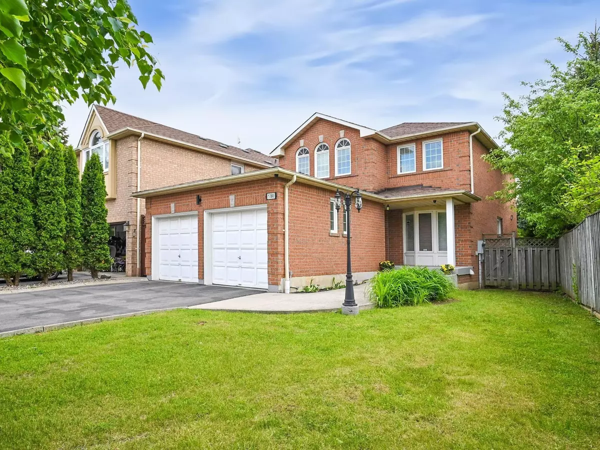 Mississauga, ON L5V 1V3,5380 Floral Hill CRES