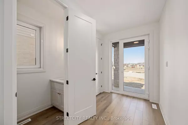 St. Thomas, ON N5R 0R3,53 Lucas RD