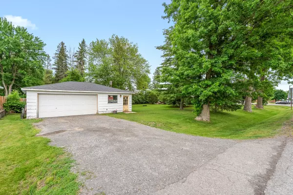 Stittsville - Munster - Richmond, ON K0A 2Z0,3698 Mcbean ST