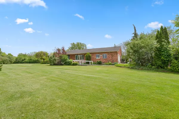 Welland, ON L3B 5N6,717 Riverside DR