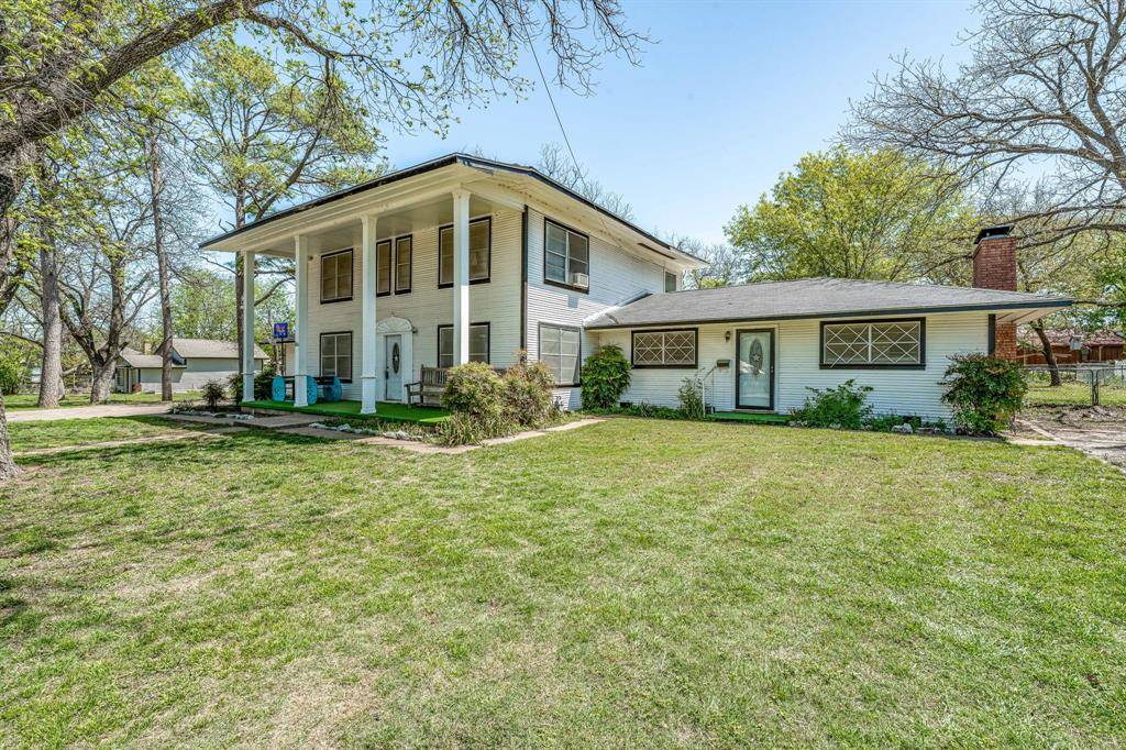 De Leon, TX 76444,141 S Pittman Street