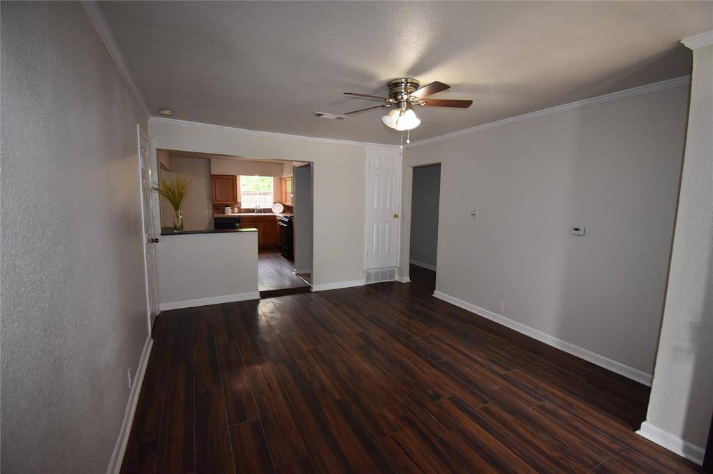 Garland, TX 75041,523 E Ridgewood Drive