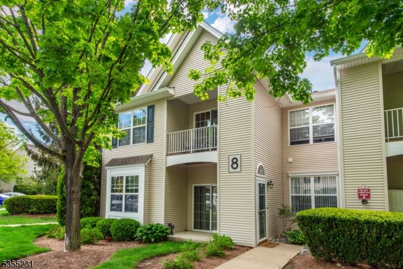 304 Cambridge Dr, Butler Boro, NJ 07405