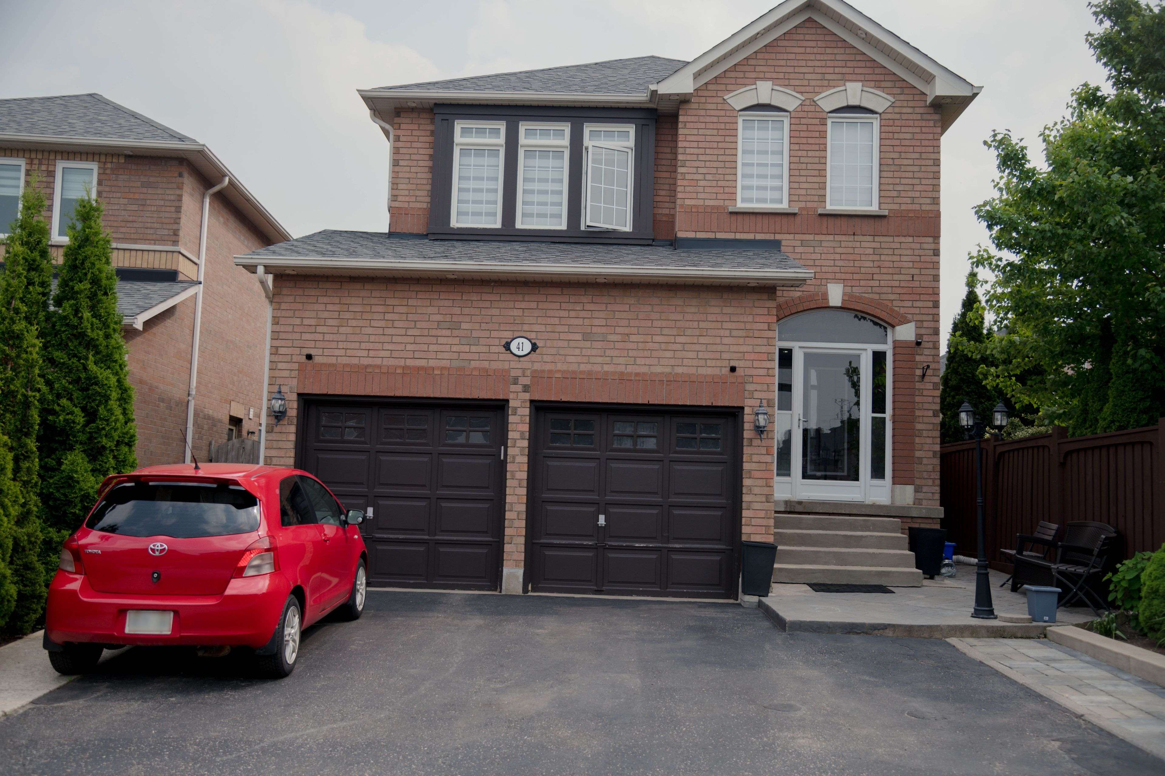 41 Sequoia RD, Vaughan, ON L4H 1W6