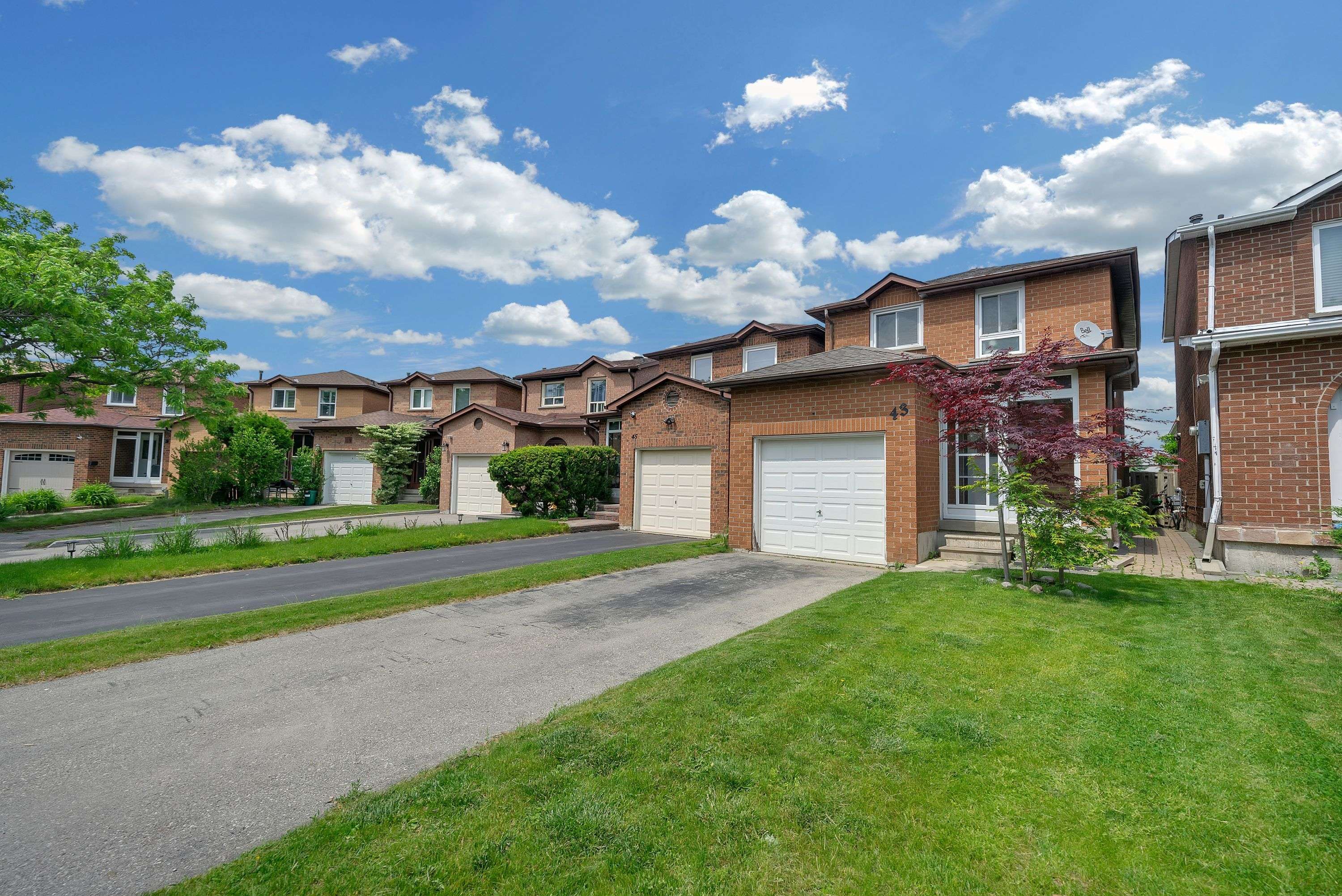 Markham, ON L3R 7E5,43 Chichester RD