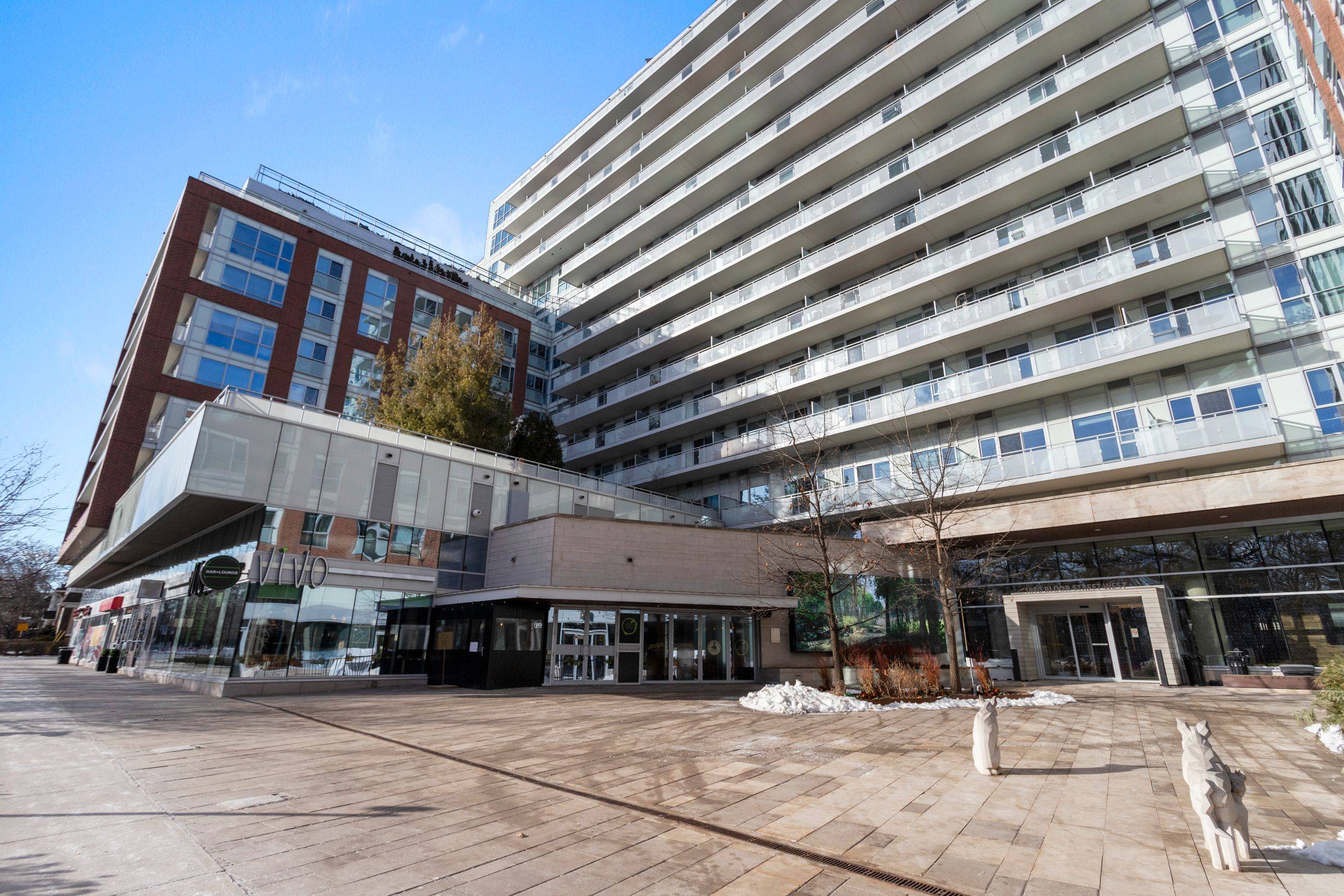 1830 Bloor ST W #UPH1, Toronto W02, ON M6P 0A2