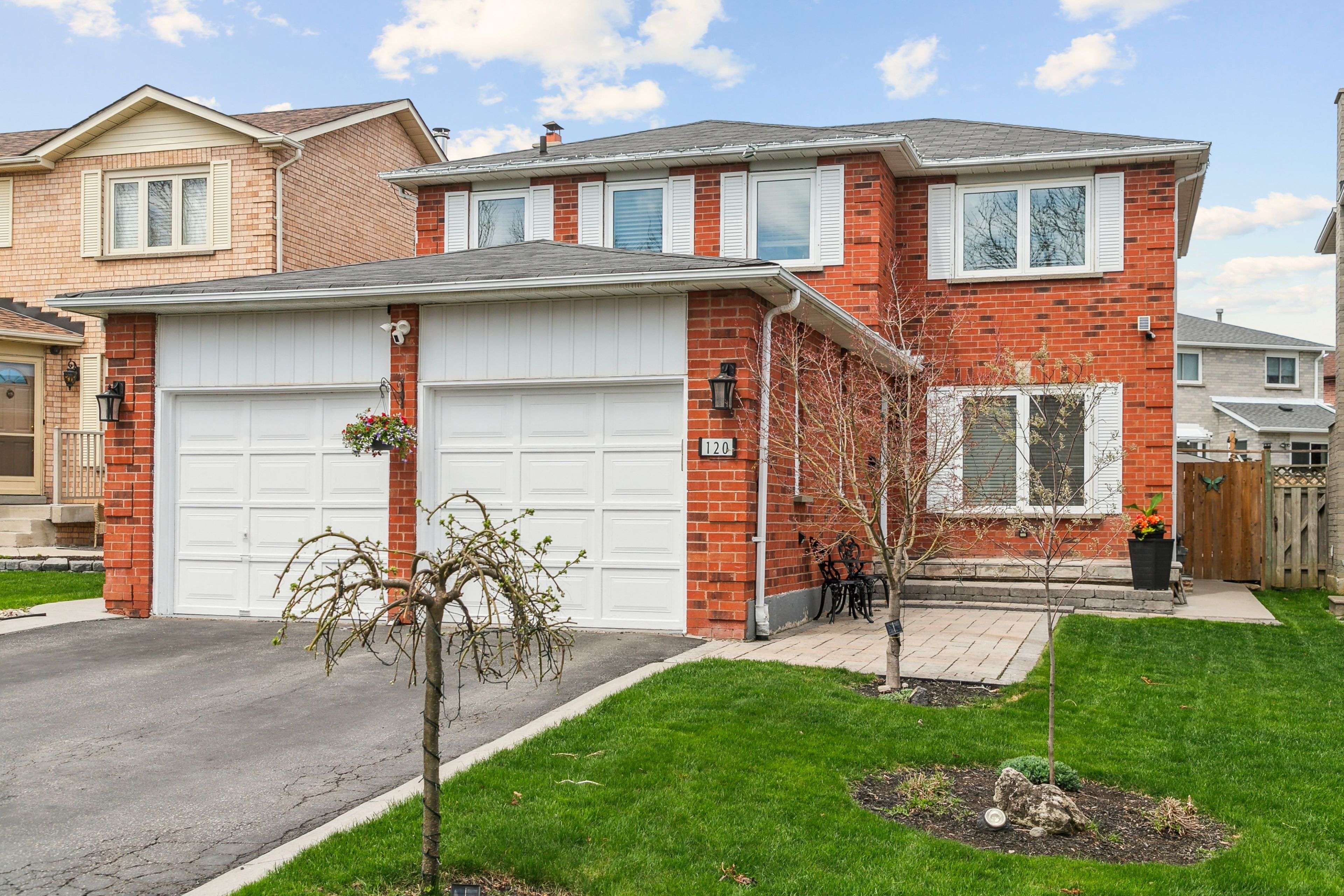 Brampton, ON L6X 3Y6,120 Flowertown AVE
