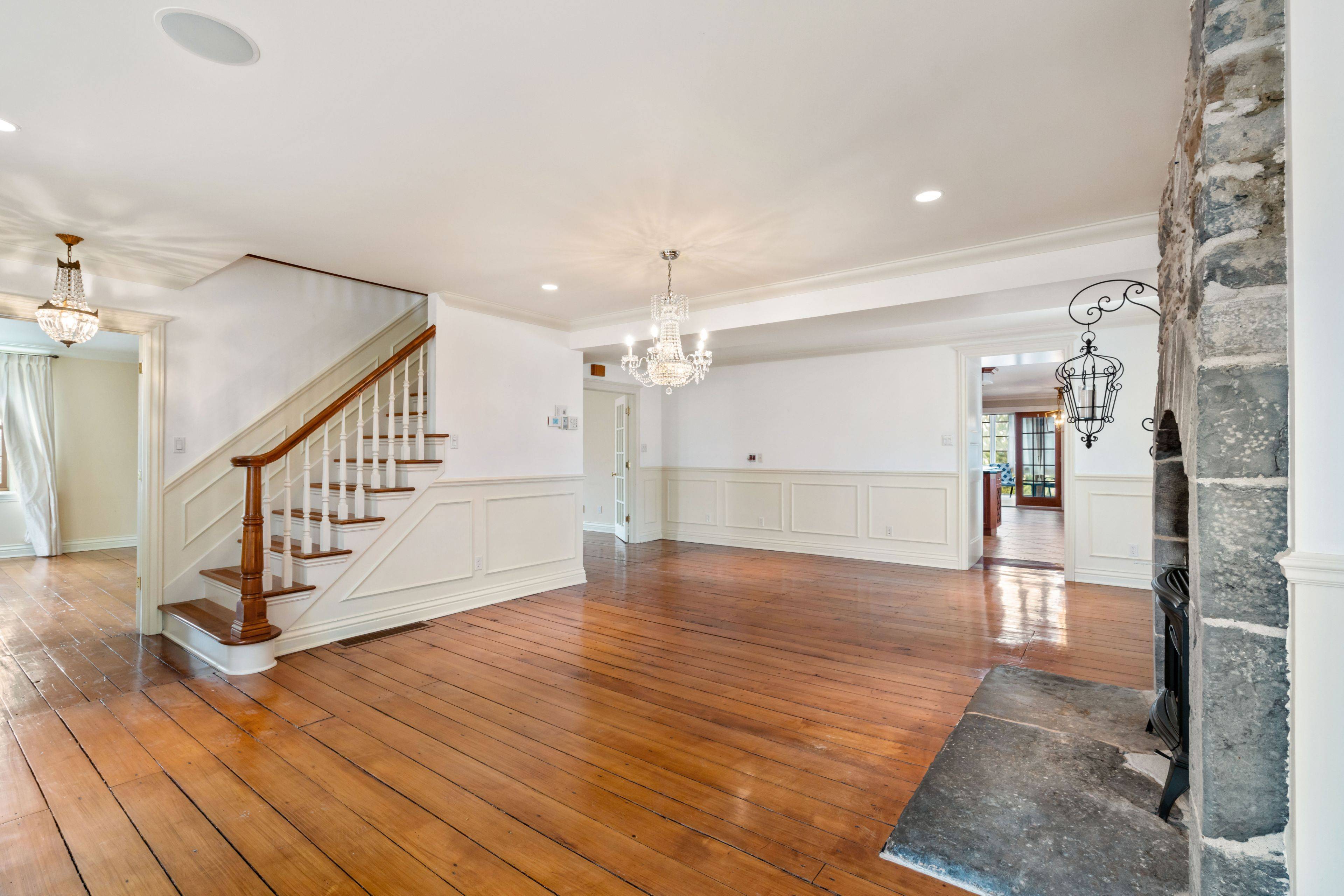 South Glengarry, ON K0C 1Z0,21837 Concession 6 RD