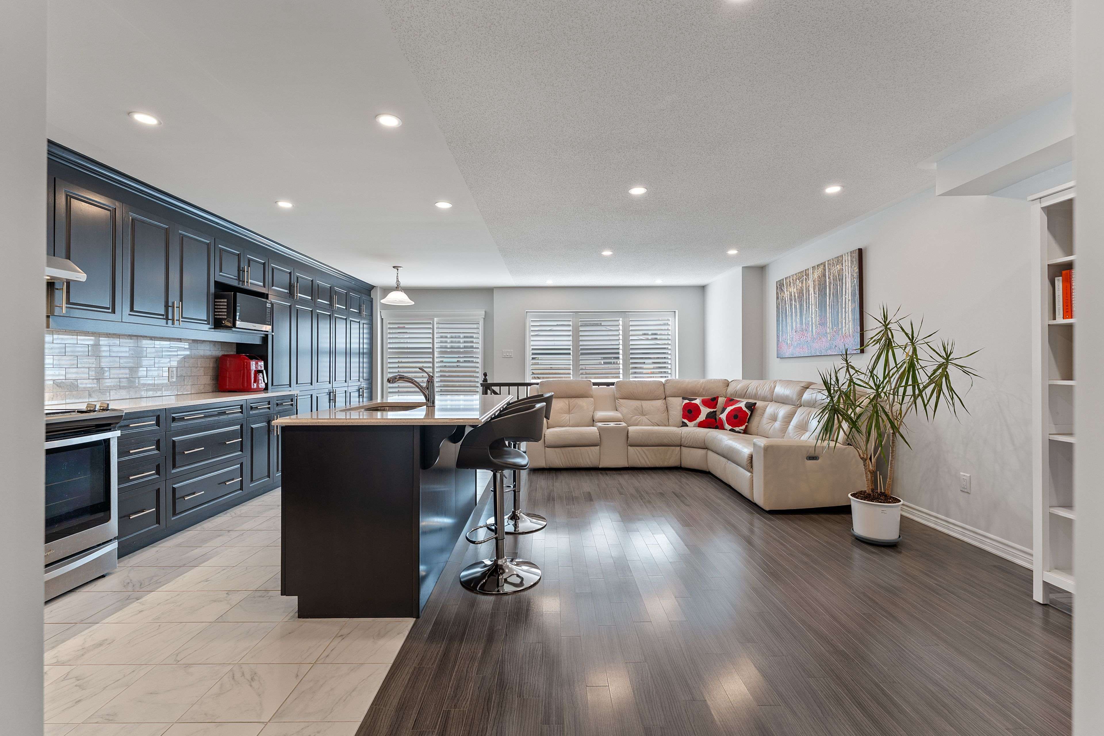 Stittsville - Munster - Richmond, ON K2S 0X9,322 Lipizzaner ST