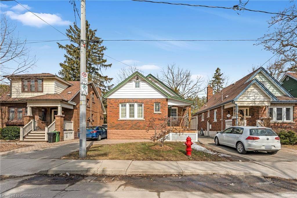 Hamilton, ON L8S 1P4,76 Barclay ST