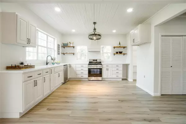 Bridgeport, TX 76426,1713 Cates Street