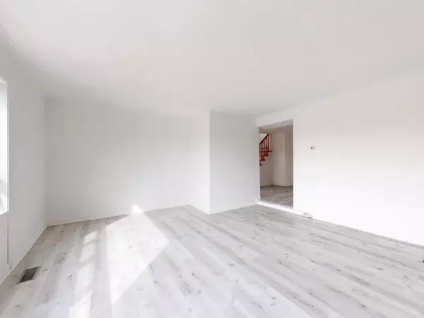 Toronto W05, ON M9M 2T4,3131 Weston RD