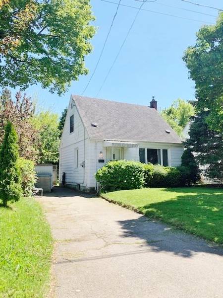 125 Gary AVE, Hamilton, ON L8S 1Y4