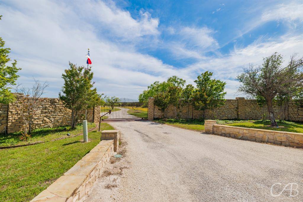 Tuscola, TX 79562,317 Bell Plains Road