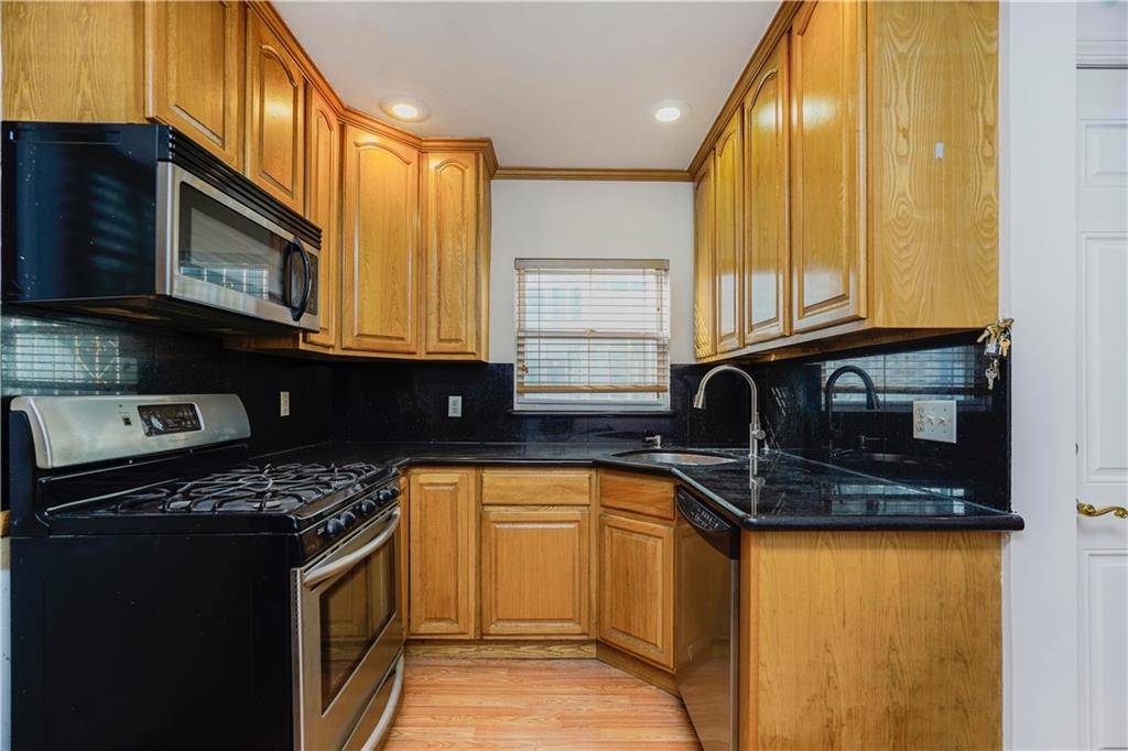 Brooklyn, NY 11223,2037 West 9th ST