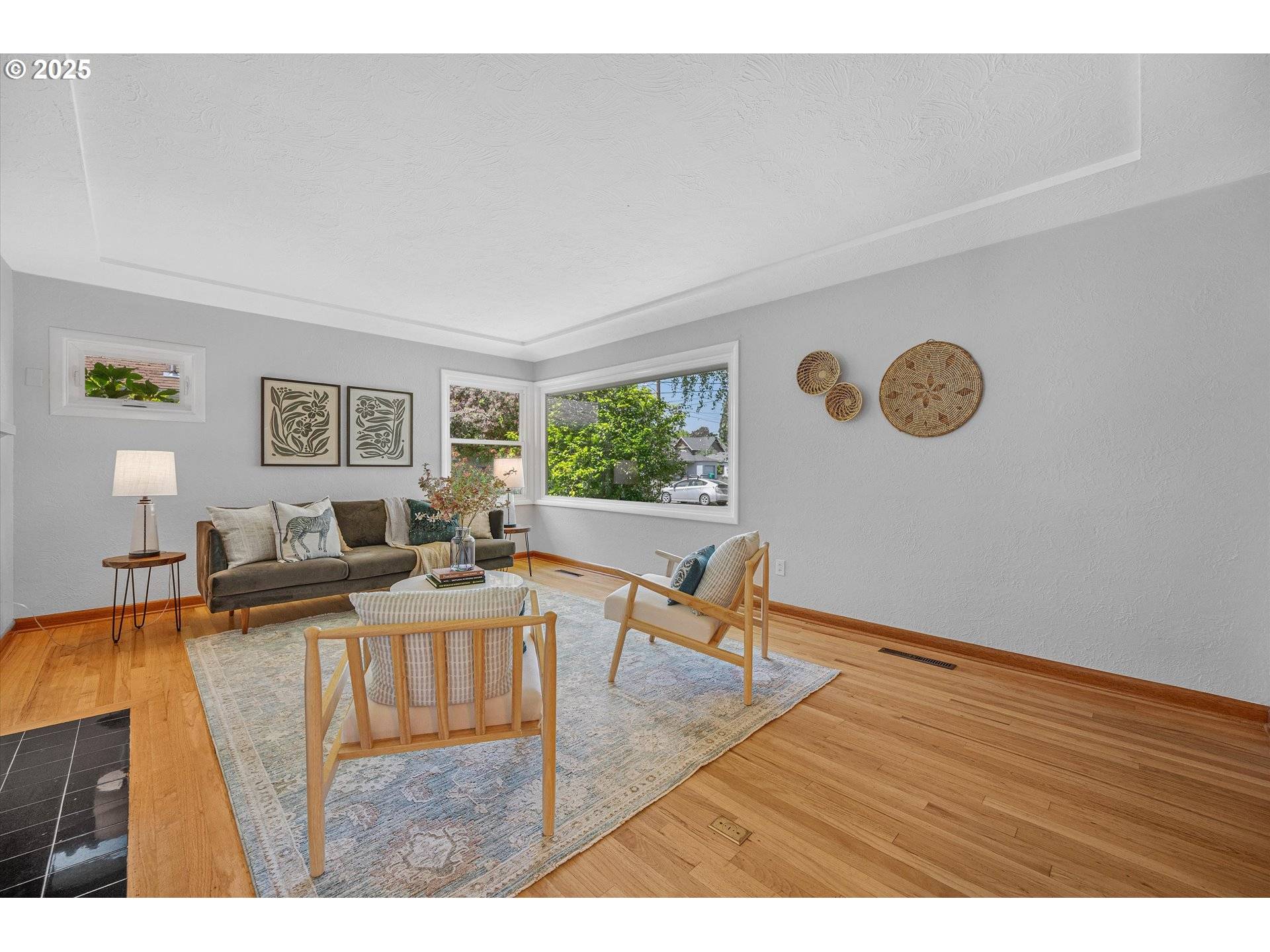 Portland, OR 97206,5114 SE MITCHELL ST