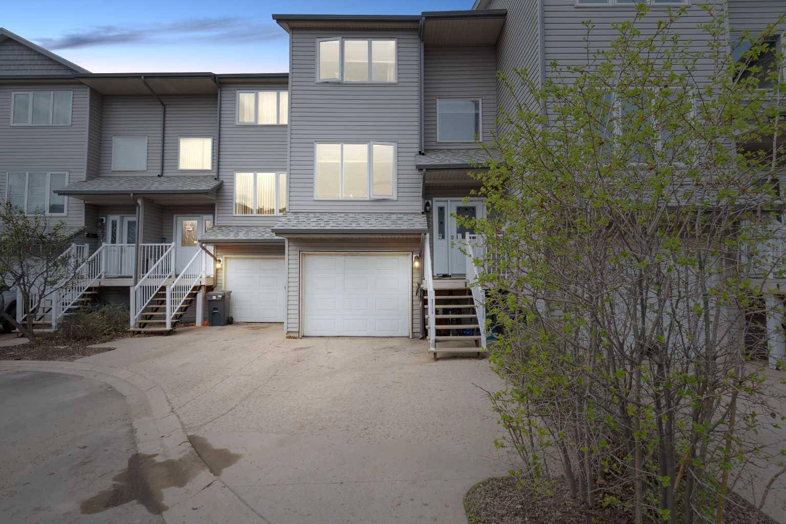 100 Albion DR #25, Fort Mcmurray, AB T9J 1M1