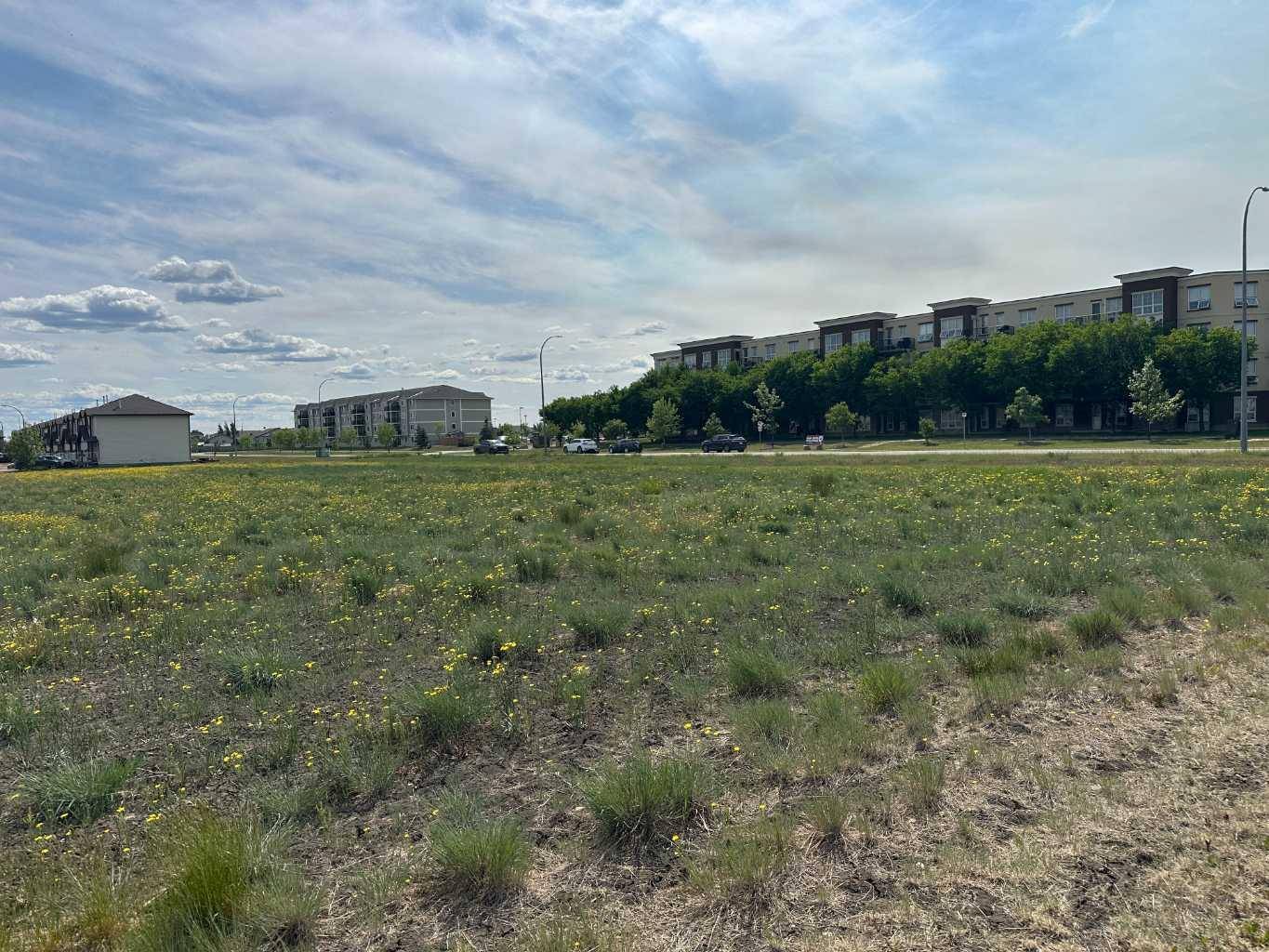 Grande Prairie, AB T8v 1B7,10103 124 AVE