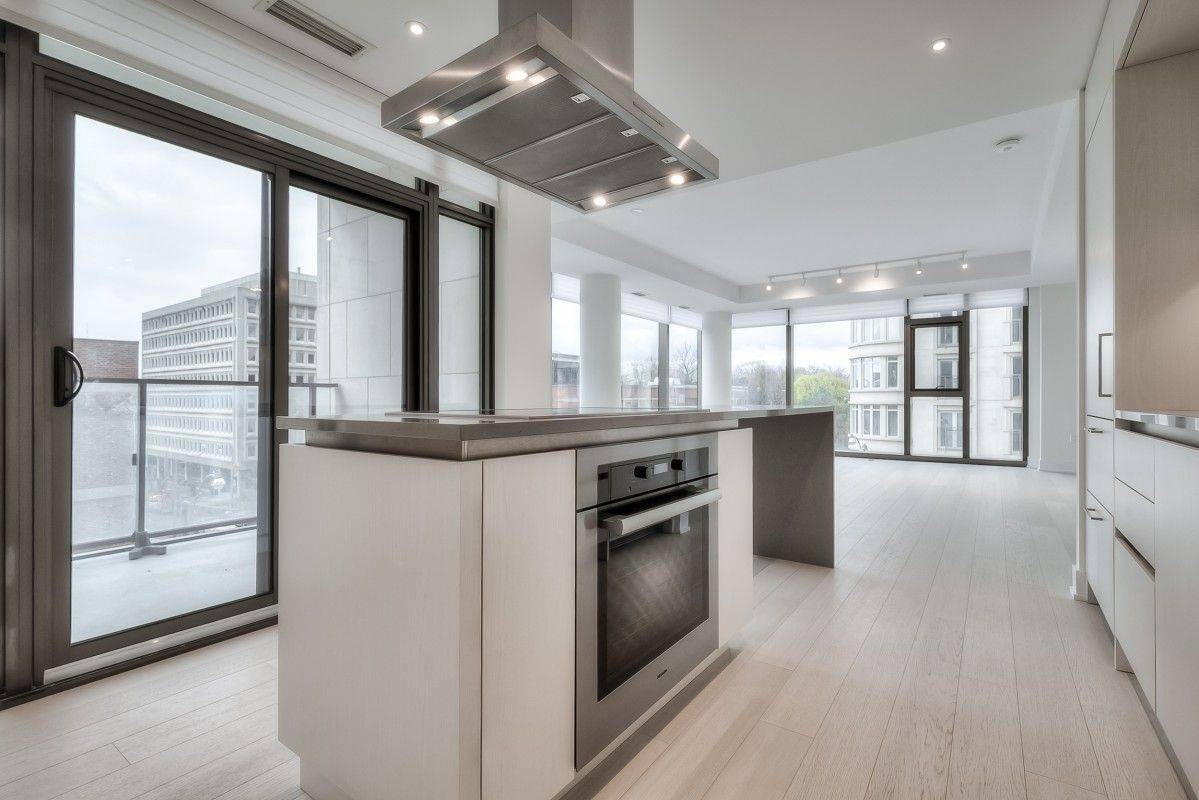 6 Jackes AVE #304, Toronto C09, ON M4T 1X9