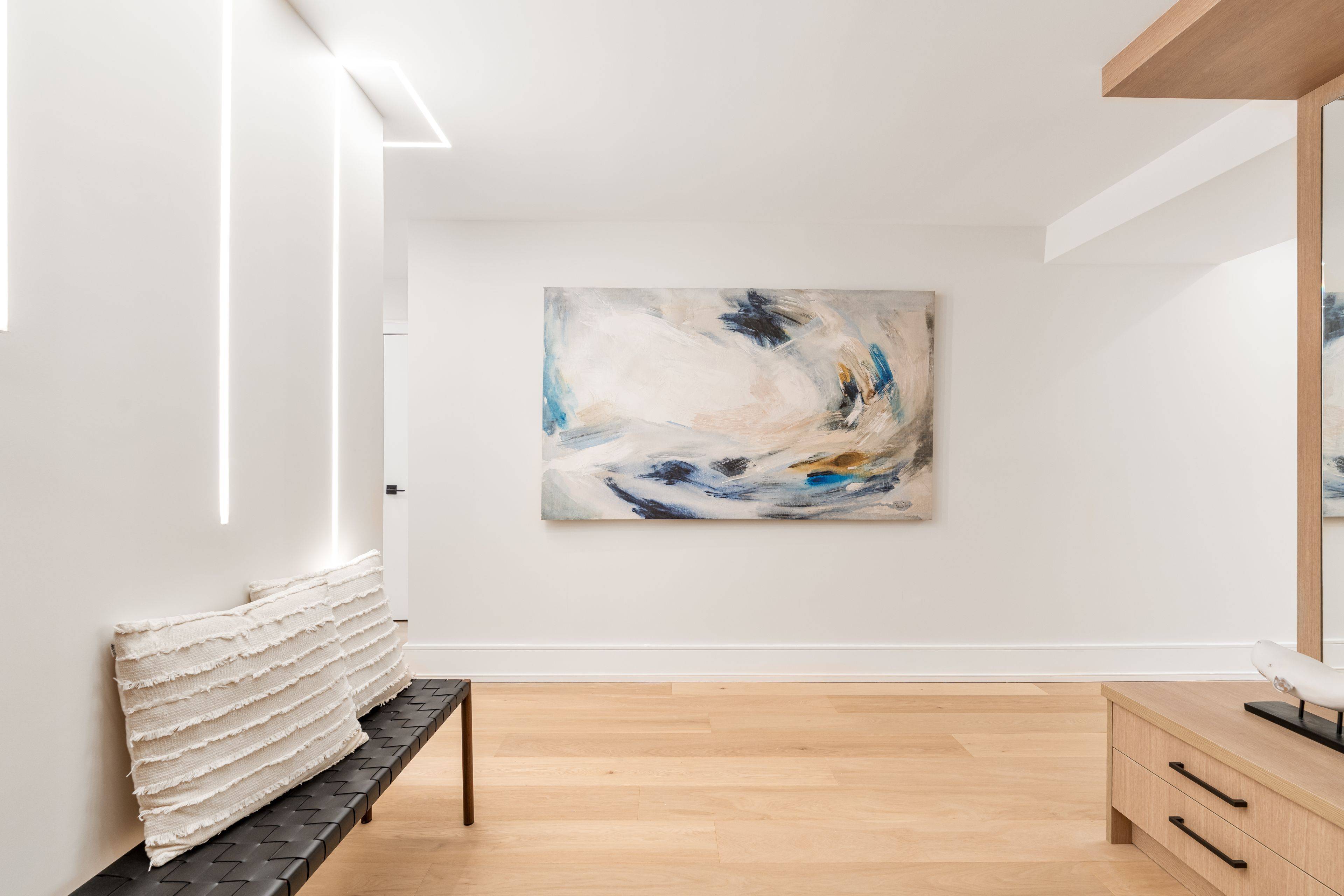 Toronto C09, ON M4W 1L9,66 Collier ST #2D