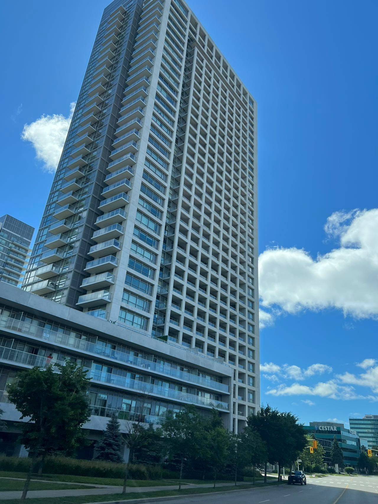 275 Yorkland RD #2210, Toronto C15, ON M2J 0B4