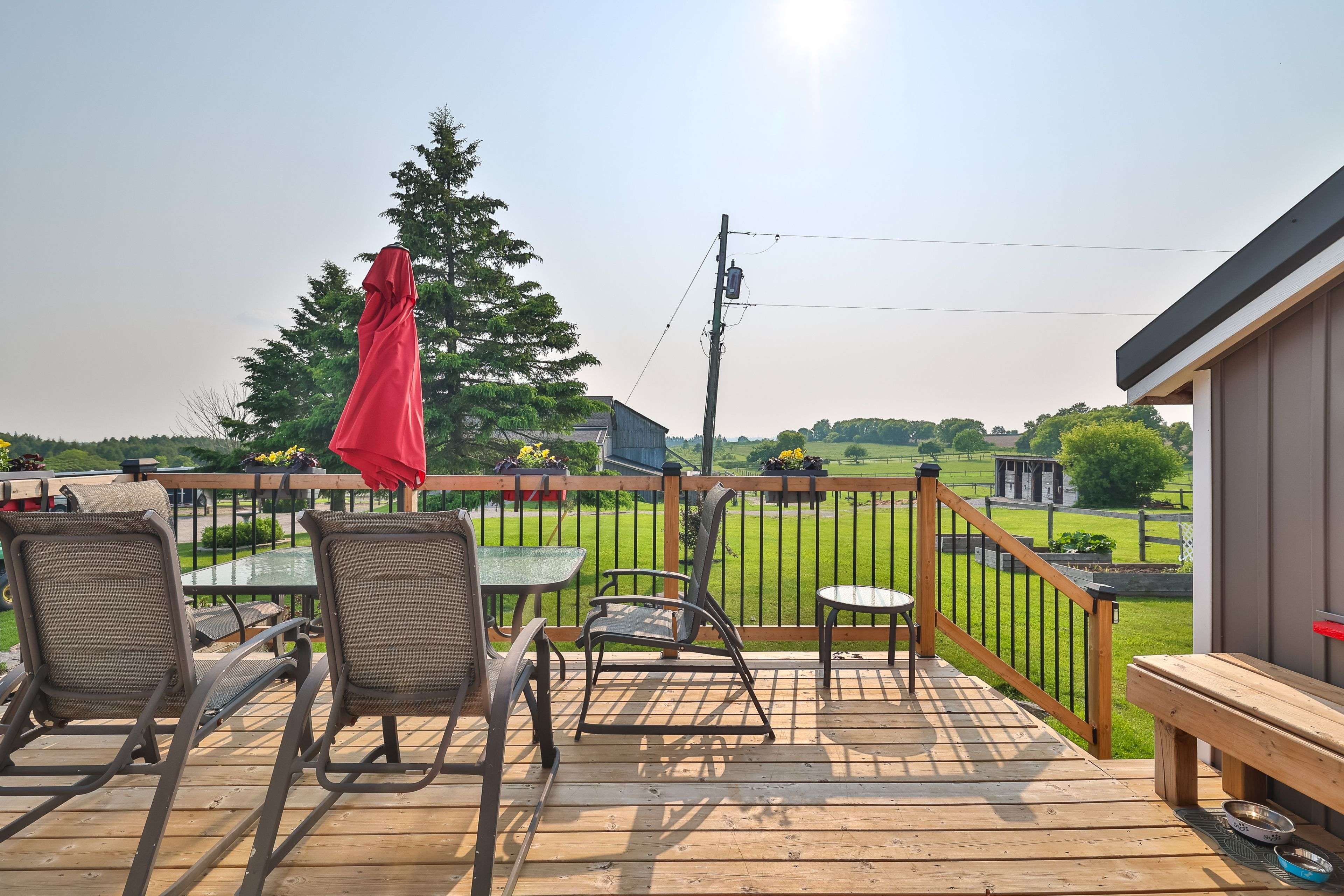 Clarington, ON L1C 5R3,6406 Clemens RD