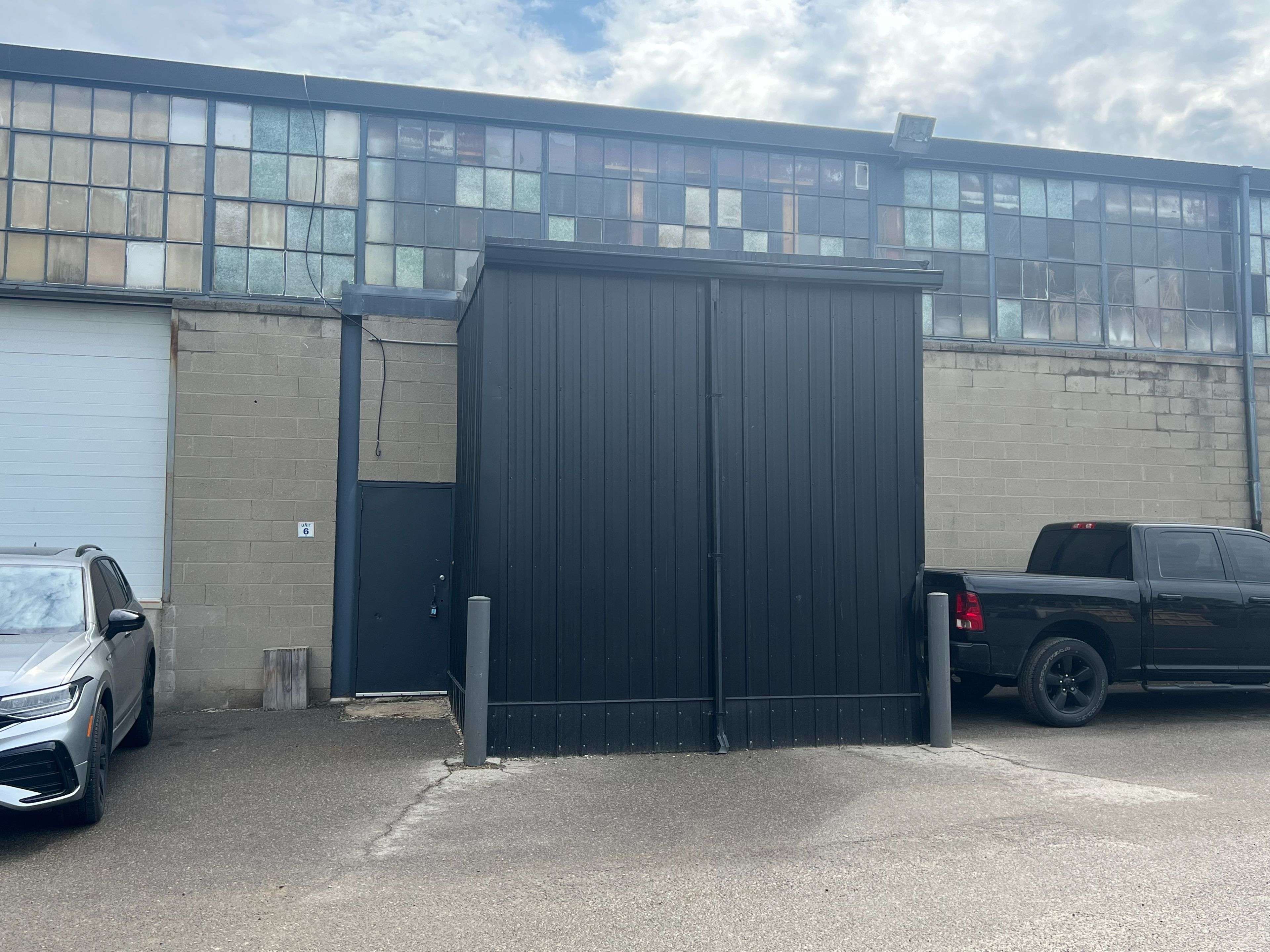 Toronto W04, ON M6M 2L6,24 Ingram DR #6