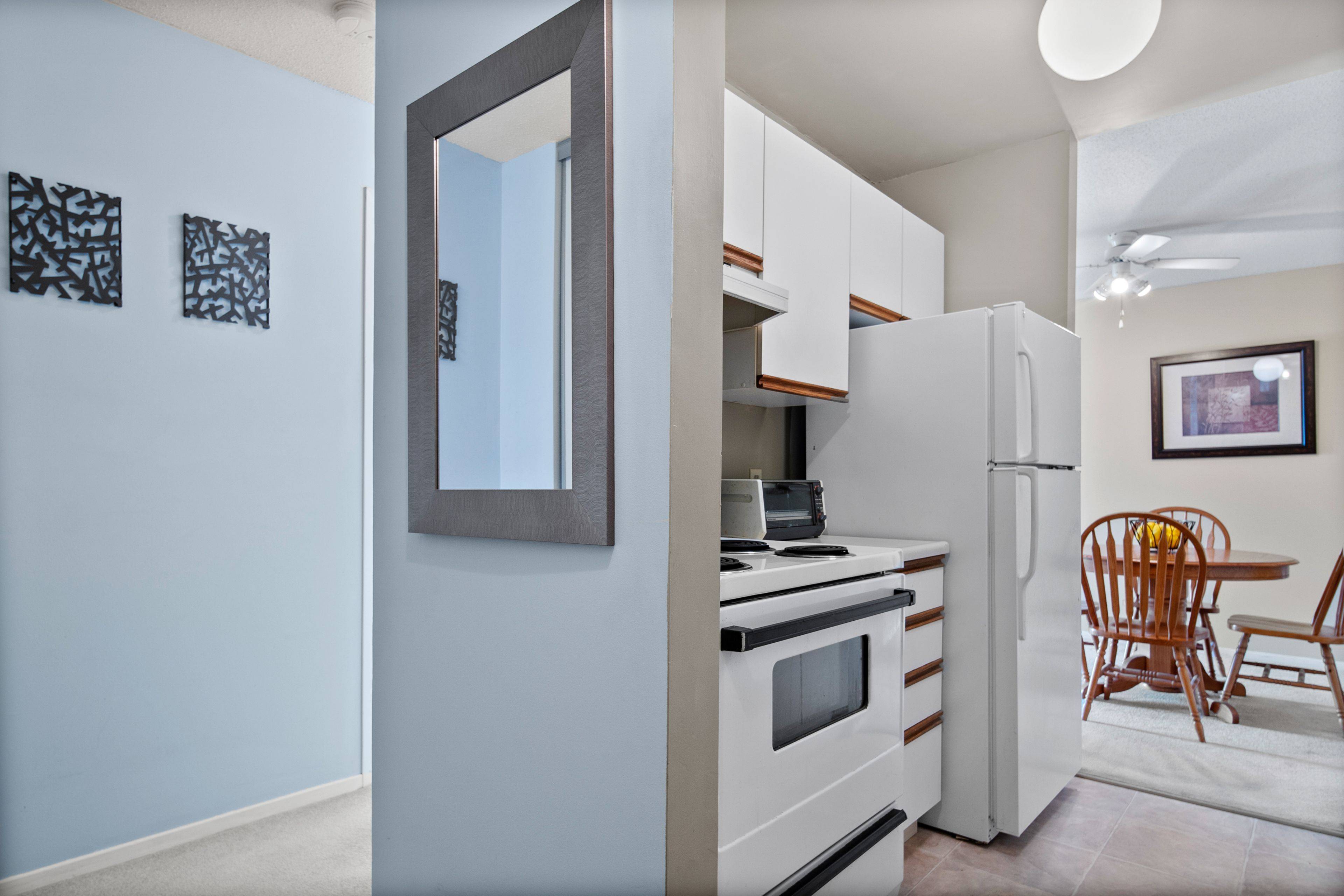 Gananoque, ON K7G 3C6,550 Talbot PL #405