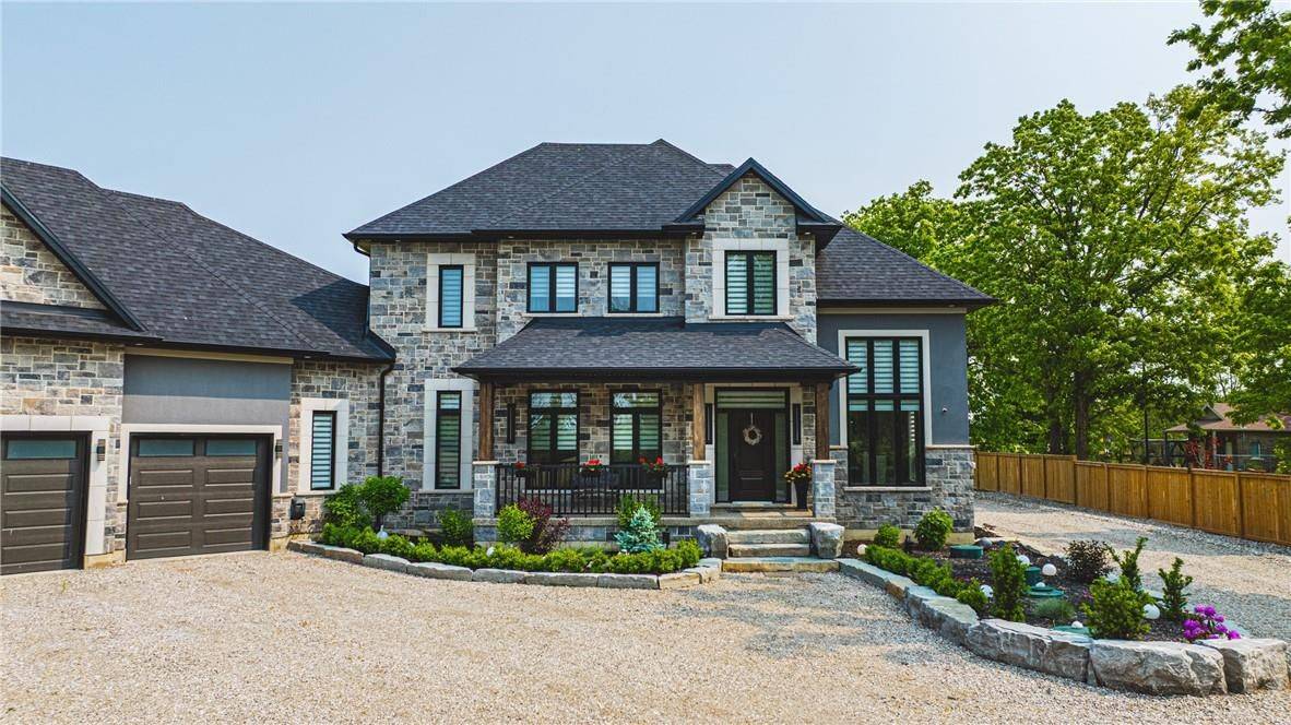 8378 Chippewa RD E, Hamilton, ON L0R 1W0