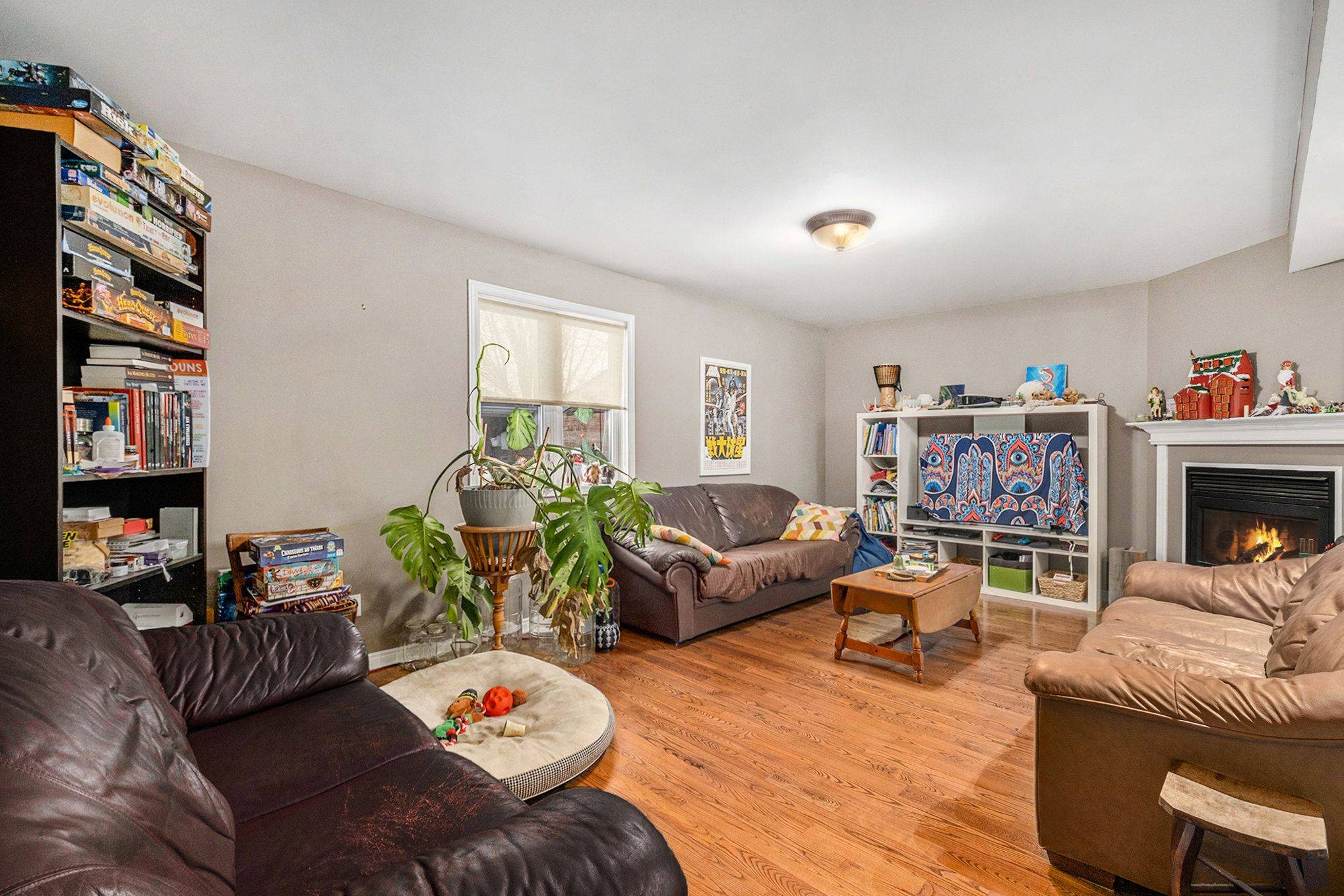 Carlington - Central Park, ON K1Z 8A8,1384 Chatelain AVE
