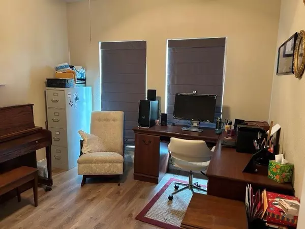 Runaway Bay, TX 76426,540 Islet Drive