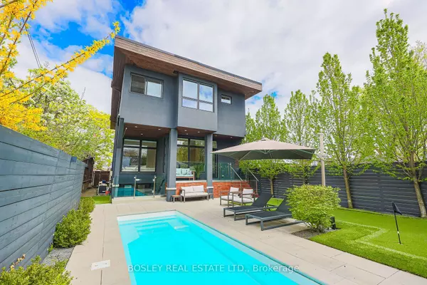 Toronto E03, ON M4C 3R1,38 Roblin AVE