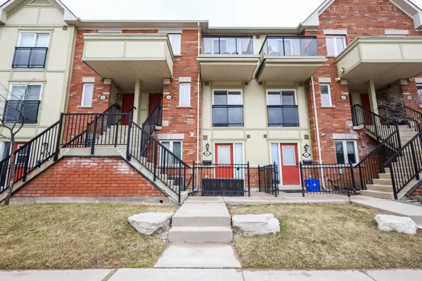 Markham, ON L6E 0C1,150 Chancery RD #93