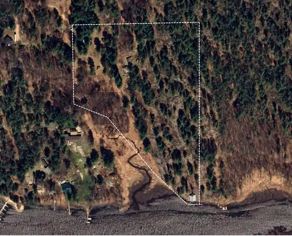 40 Wawanaisa RD, Carling, ON P0G 1G0