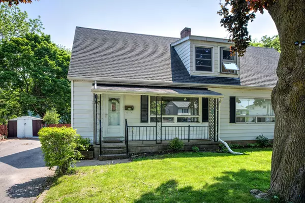 Kingston, ON K7L 4T4,307 Palace RD