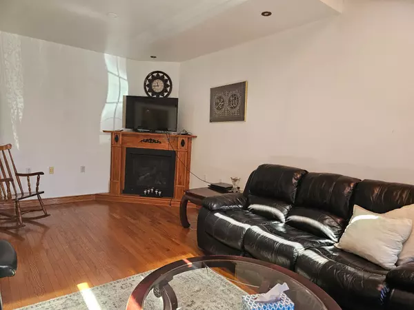 Hamilton, ON L9B 1H6,8506 Twenty RD