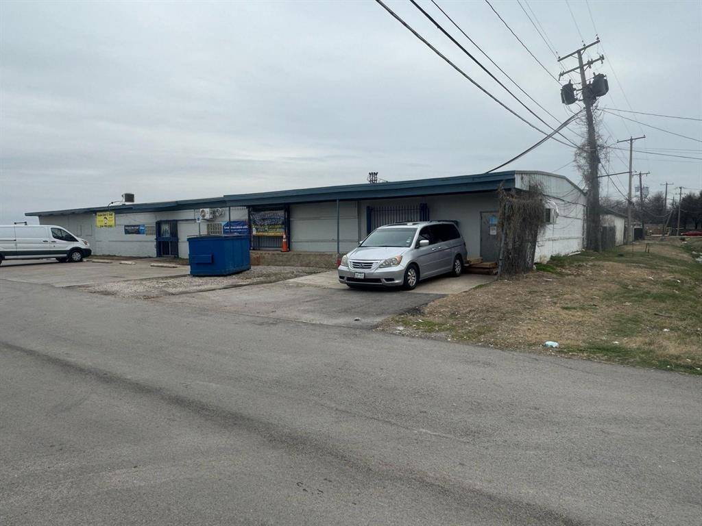 Grand Prairie, TX 75051,301 14th Street SE