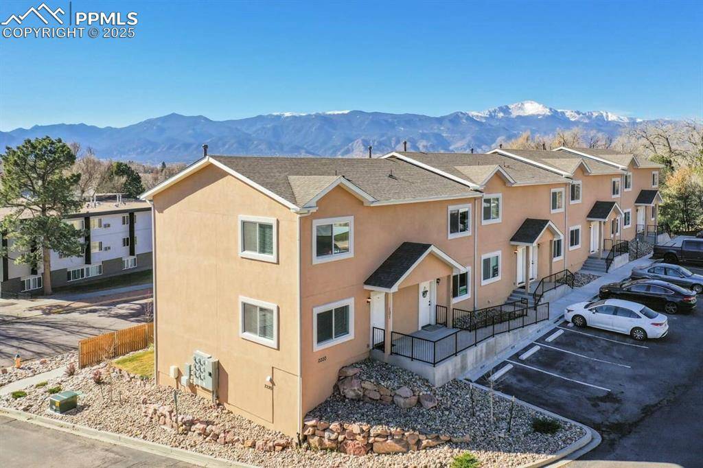 2220 E La Salle ST #105, Colorado Springs, CO 80909
