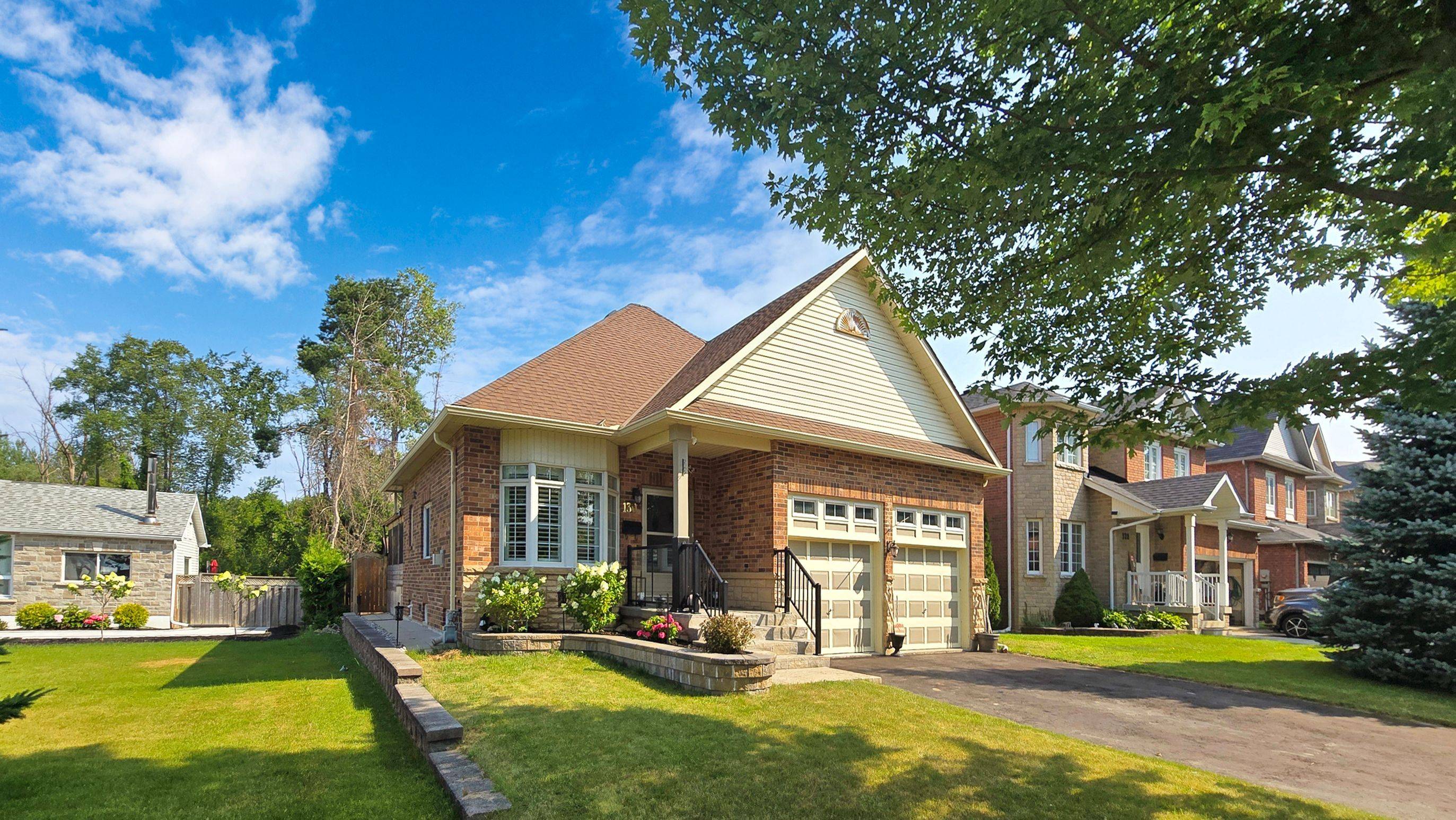 130 Bayview AVE, Georgina, ON L4P 2S9