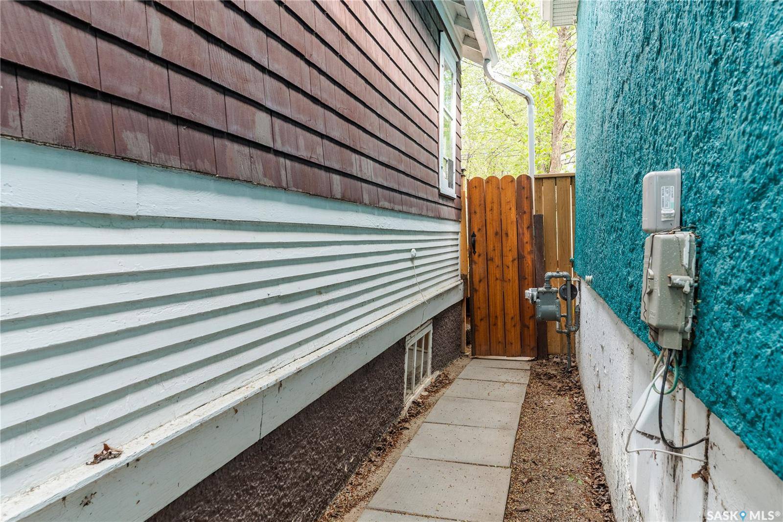 Regina, SK S4P 1L7,2257 Montreal STREET