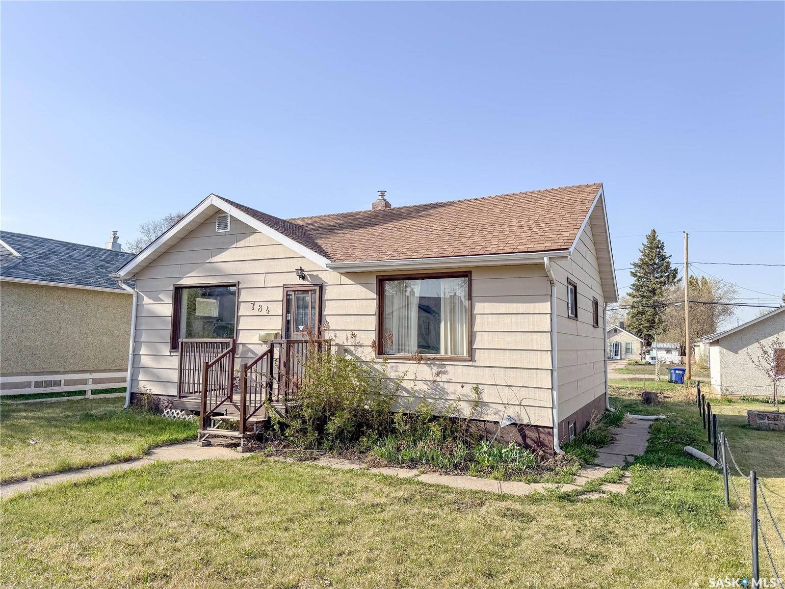 784 4th STREET E, Prince Albert, SK S6V 0K3