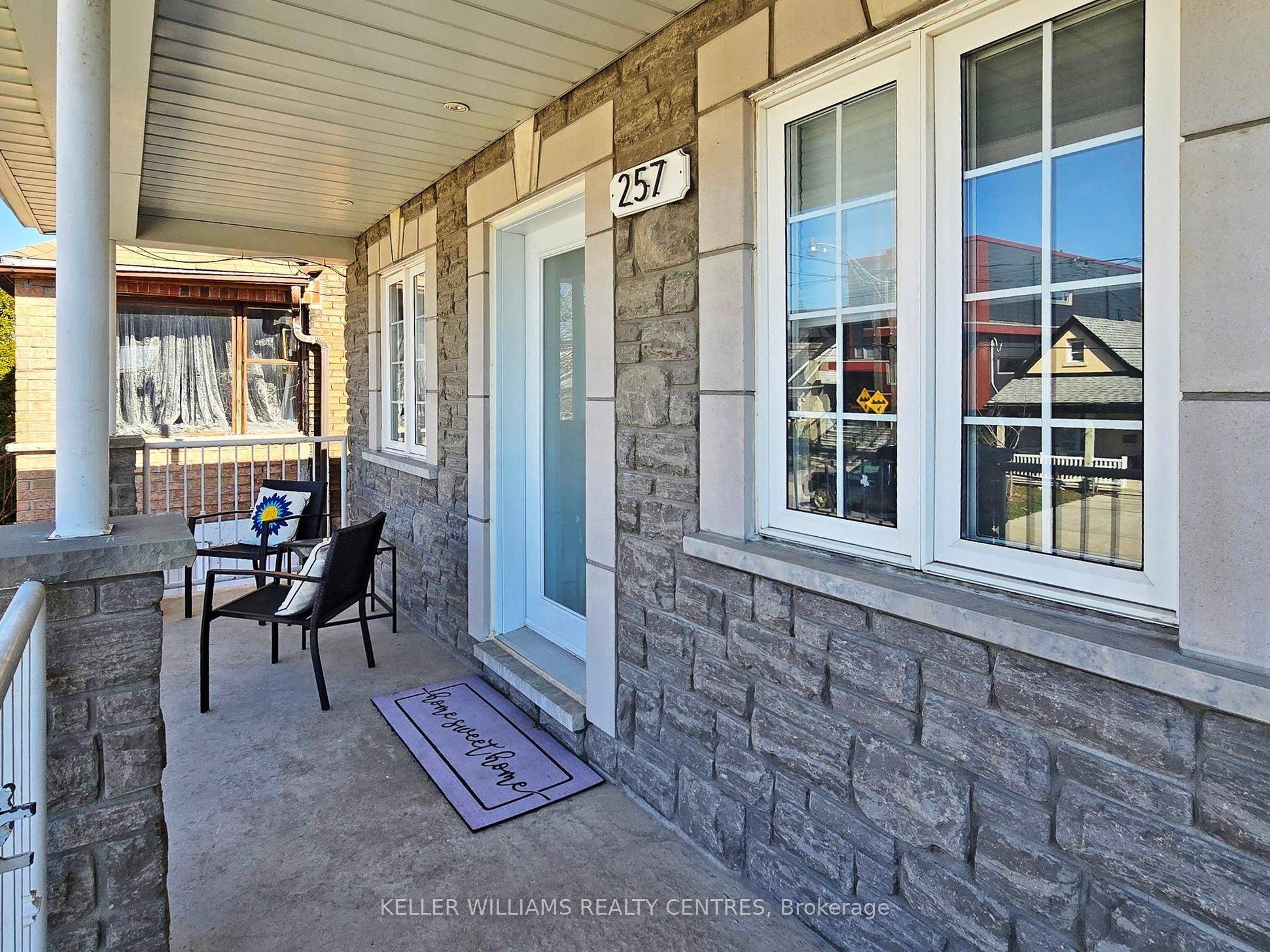 Toronto W03, ON M6N 3H7,257 Blackthorn AVE