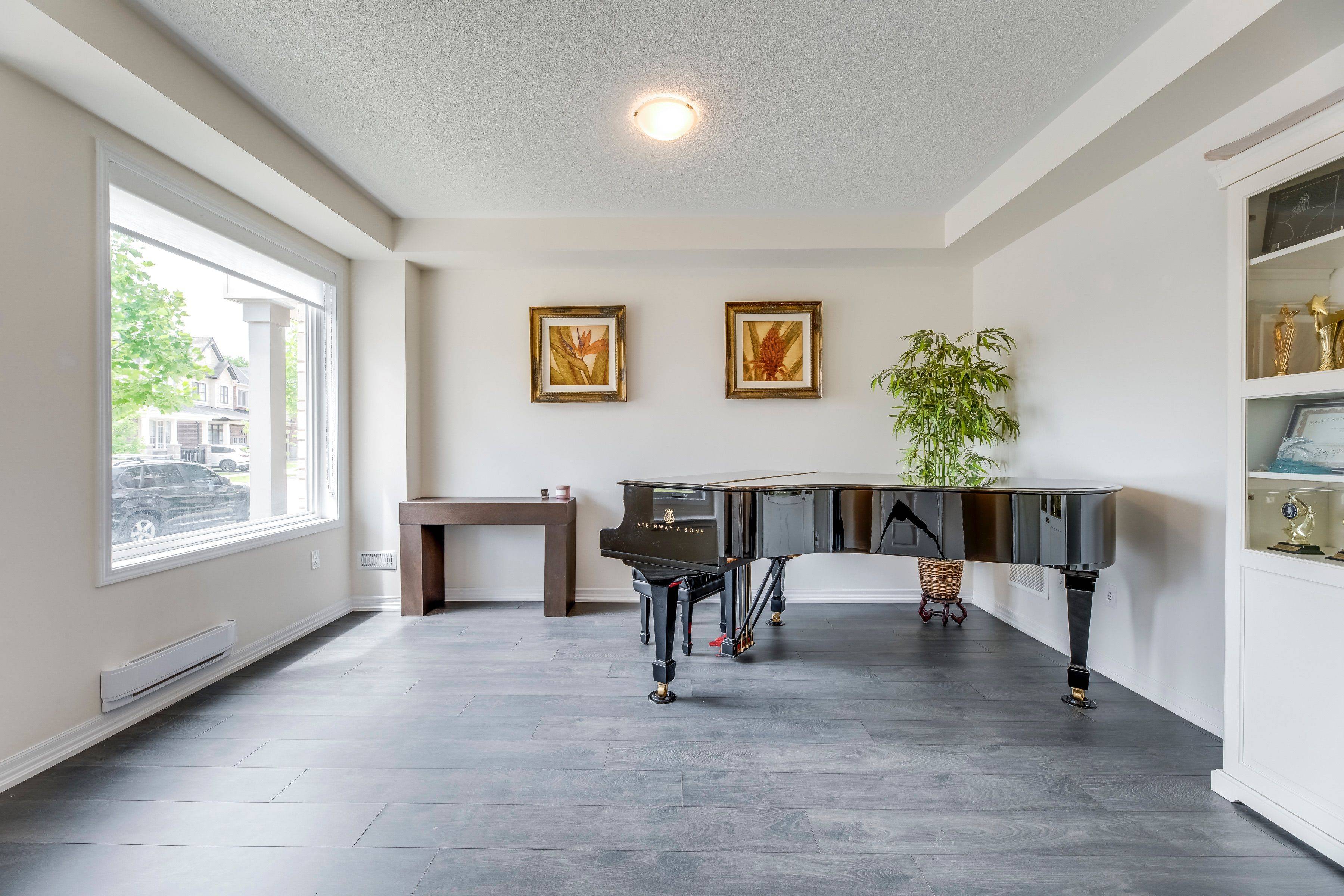 Oakville, ON L6M 0X3,3343 Vardon WAY
