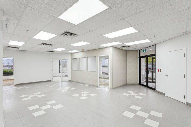 Oakville, ON L6L 6L6,1400 Advance RD