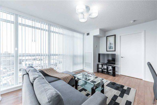 Toronto W04, ON M6A 1C3,830 Lawrence AVE W #1111