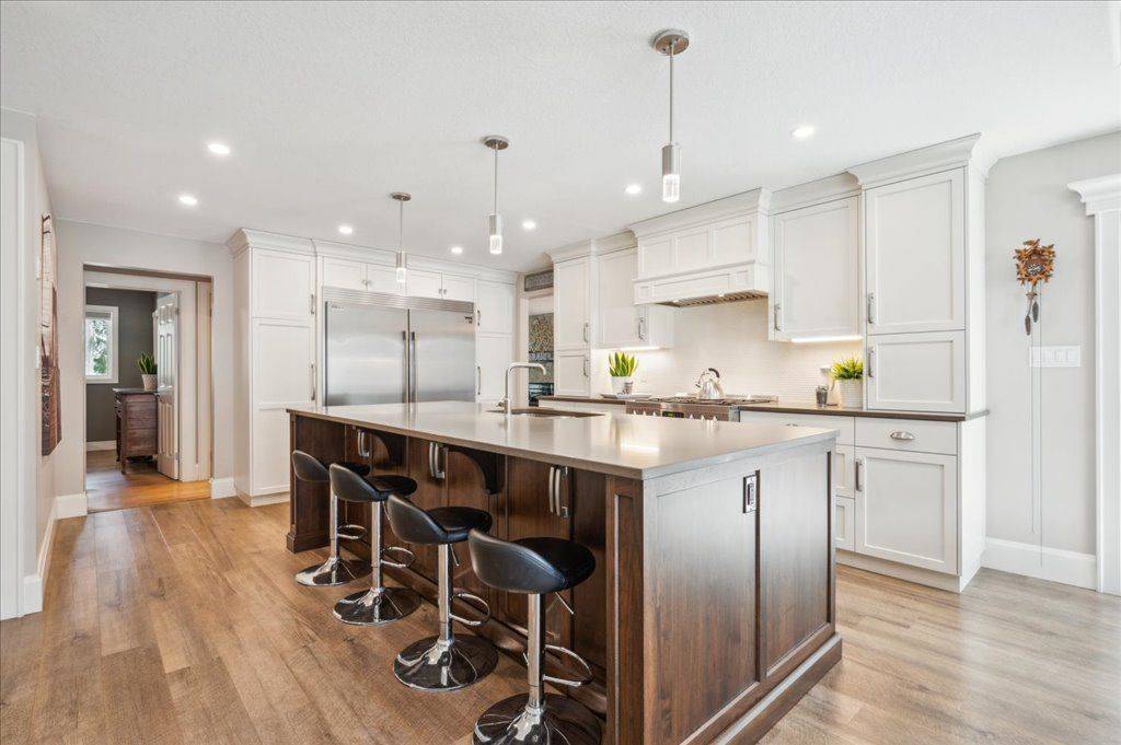 Guelph/eramosa, ON N1E 0P4,27 Bedford RD